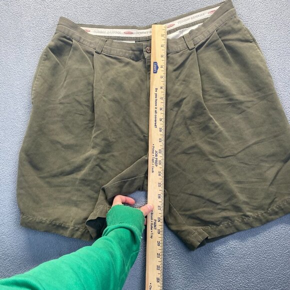 Tommy Bahama Relax Men's Chino Shorts Olive Size 38 Pleated 100% Silk - Picture 4 of 9